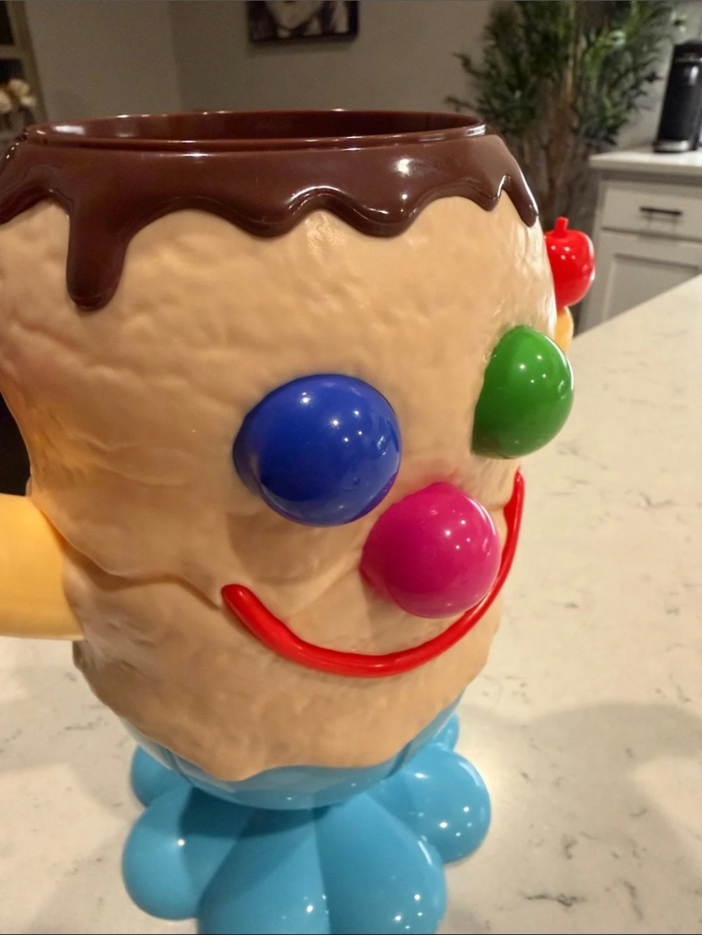 Viral Universal Kids Resort Exclusive SpongeBob Goofy Goober Giant Sundae Cup